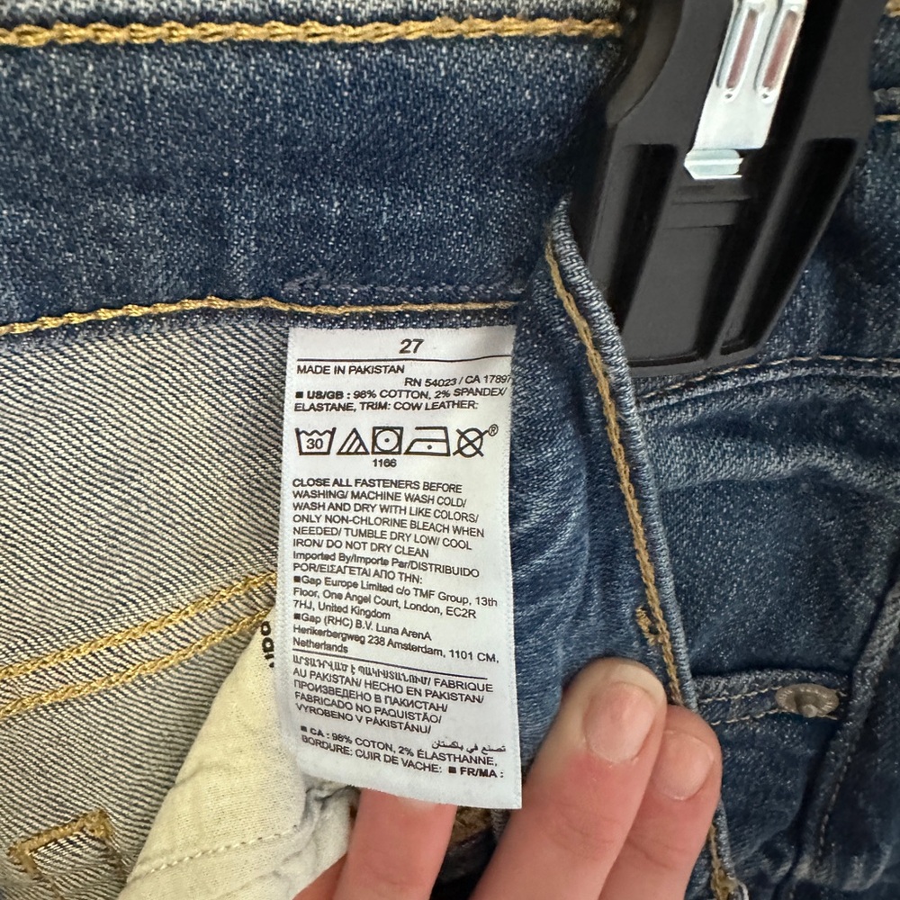 Banana Republic Classic Blue Jeans - Picture 4 of 9